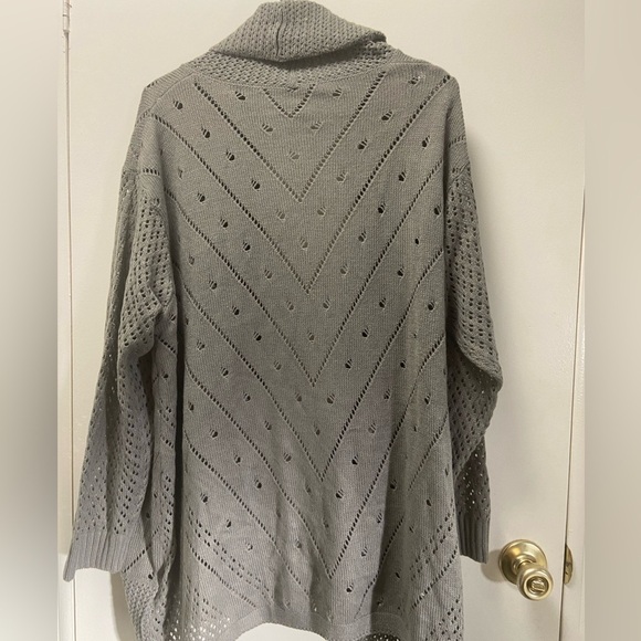 Emery Rose, gray sweater cardigan women’s size large - Picture 4 of 8